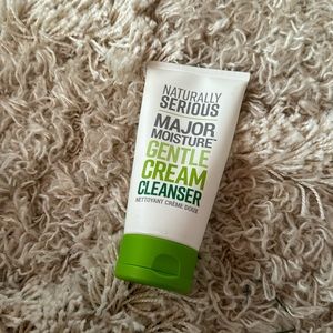 New Naturally Serious Major Moisture Gentle Cream Cleanser